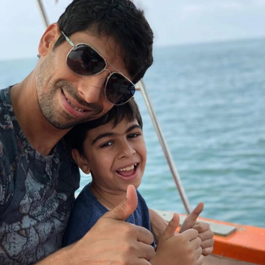 Arush Nehra Biography