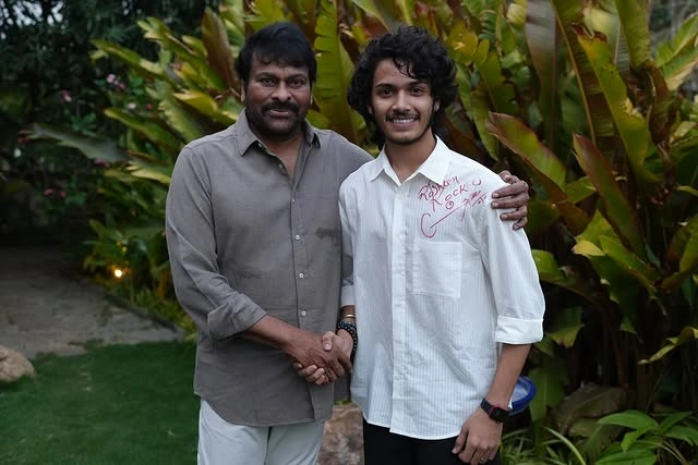 Harsh Roshan Biography