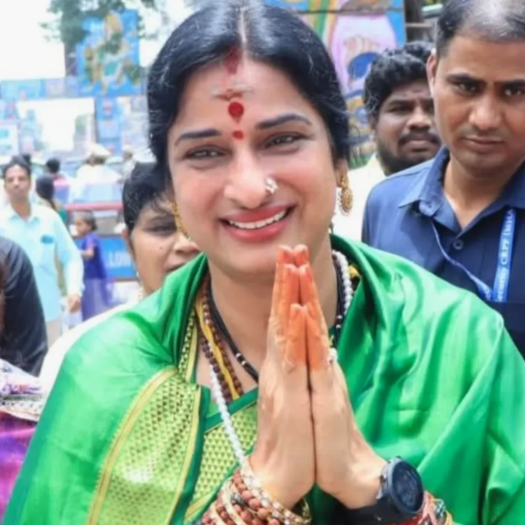 Madhavi Latha Kompella Wikipedia