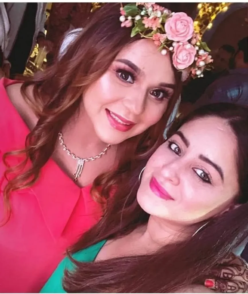 Harleen Chatrath with Sister